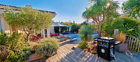 Vacation Villa for 9 People – Swimming Pool & Soulac Beaches