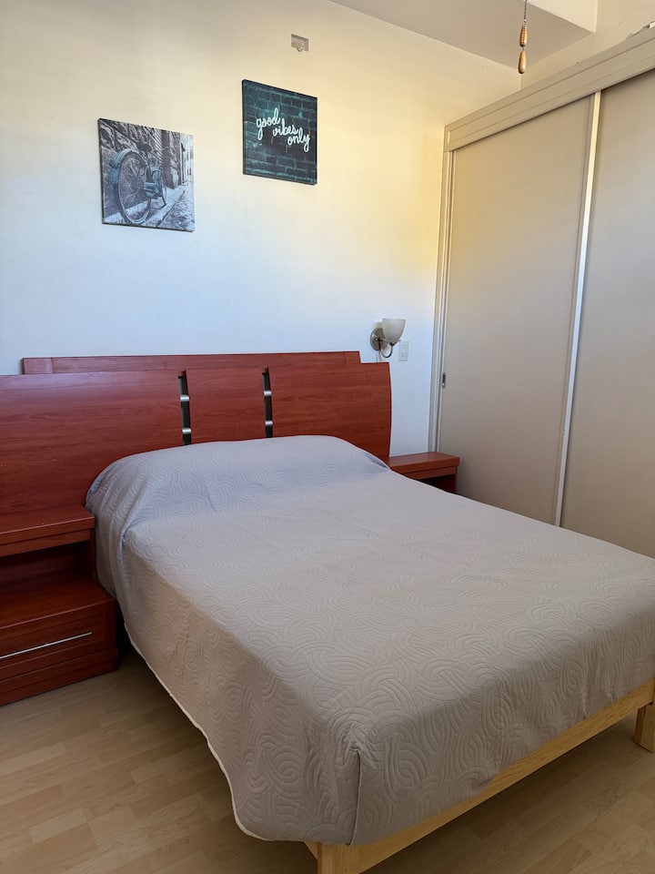 Dhomë gjumi 2