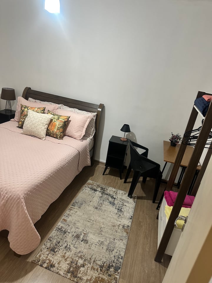 საძინებელი 1