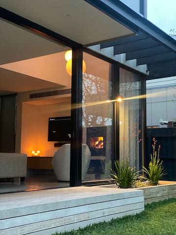 Modern Four Bedroom Home in Newport