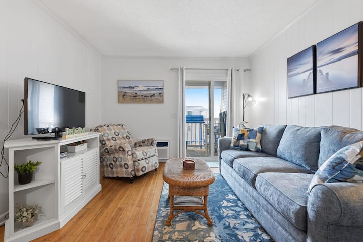 2br Oceanview Condo Cherry Grove Walk To Beach - North Myrtle Beach, SC