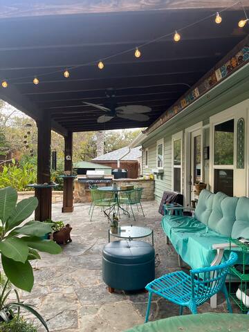 Oasis in heart of South Austin gallery image 5