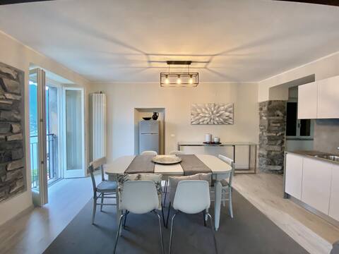 [Lakeofcomo]Lake View House with Parking & balcony