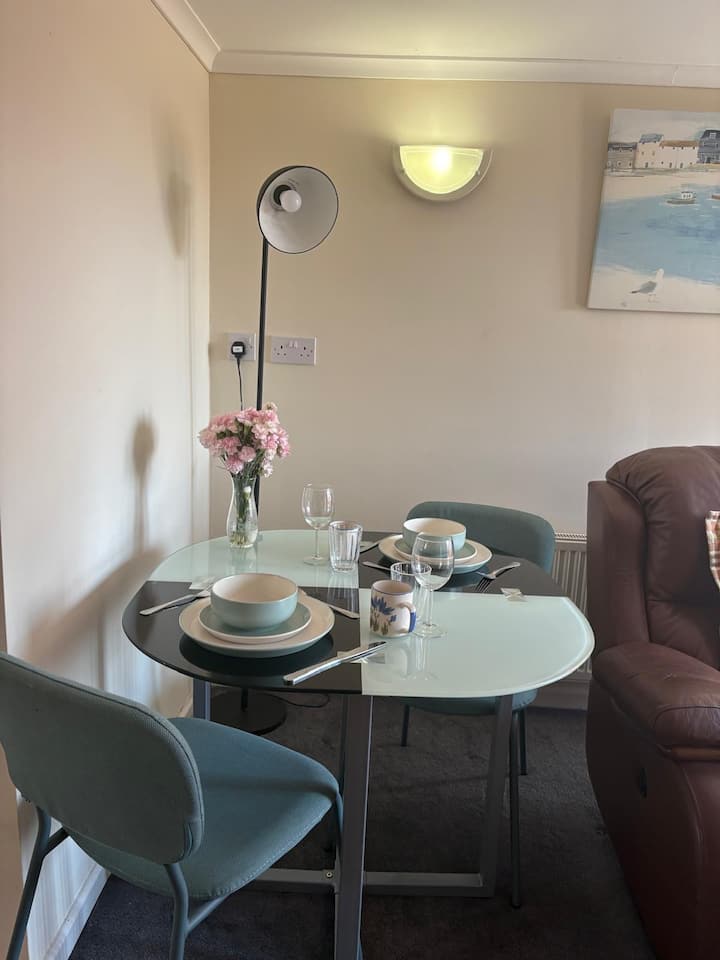 Private Garden Annex Close To M1 +Town Centre - Northampton, UK