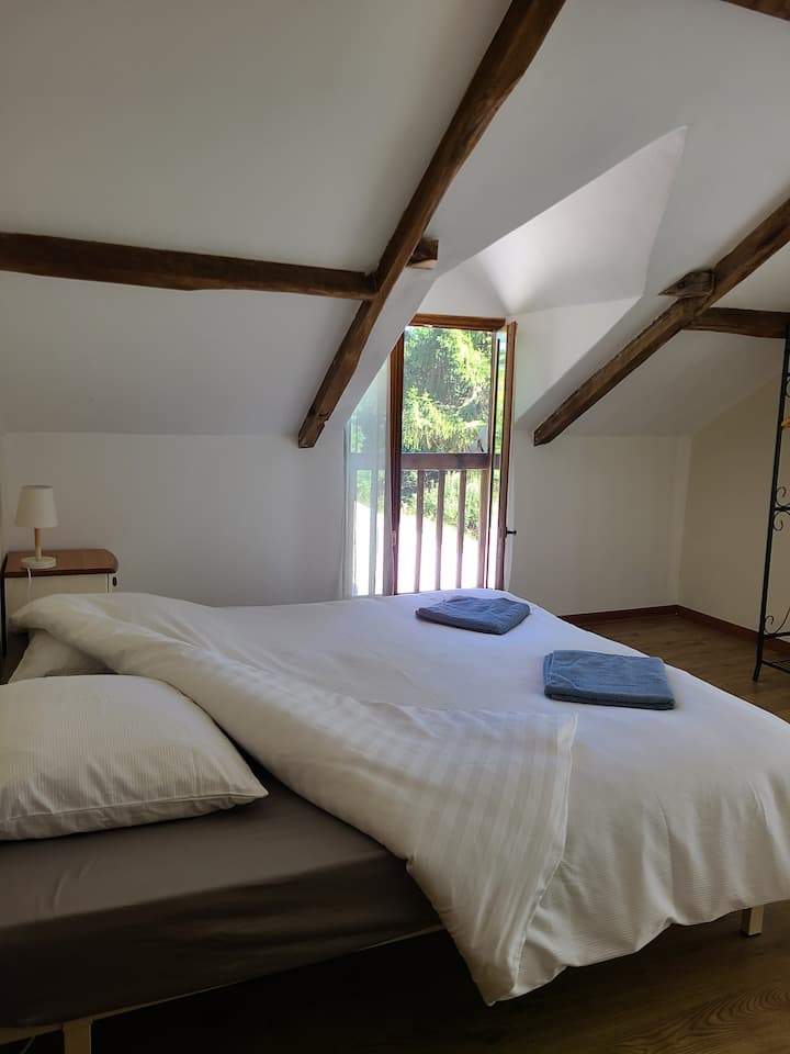 საძინებელი 1