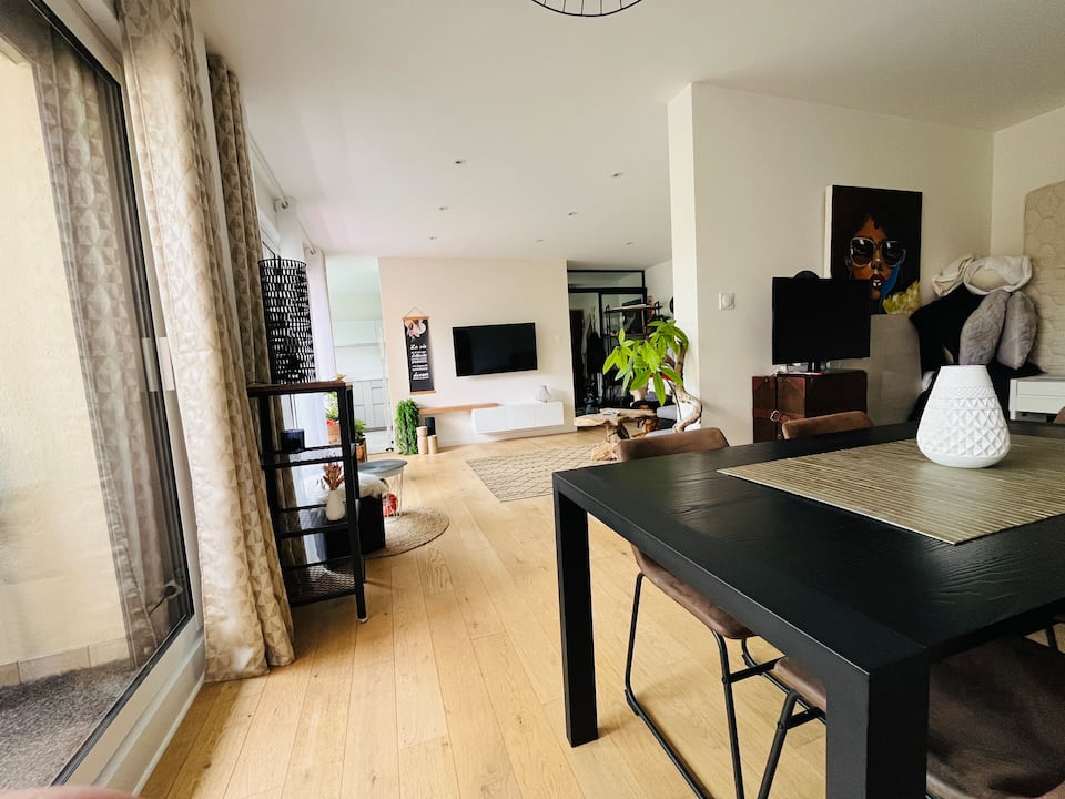 La Rosière · Moderne · 3 Chambres · Balcon Annecy — photo 2