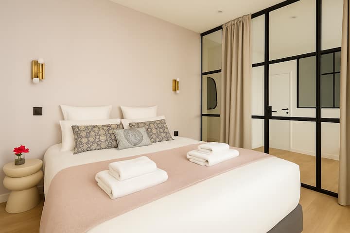 חדר זכוכית עם וילון לפרטיות 