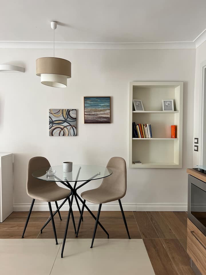 Stylish house within walking distance of Naples waterfront