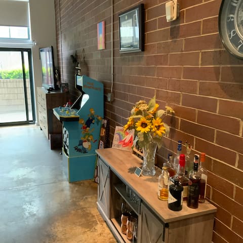 Successful Airbnb property: Uptown - It’s Always Happy Hour Here in Fourth Ward