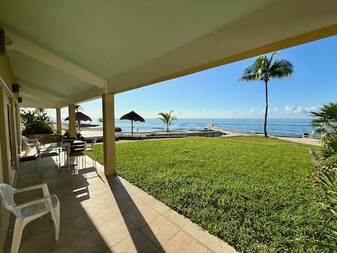 Alegria_A8 Elegance beach front home