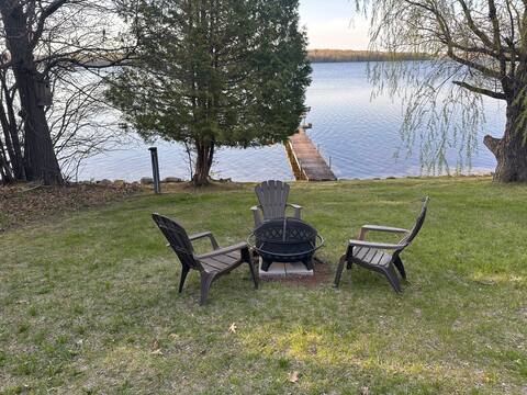 Beautiful Lake house in Remer