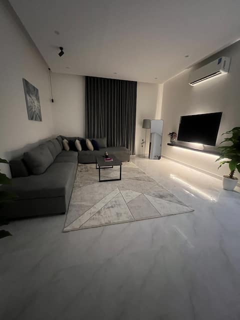 Deluxe Autonomous Suite