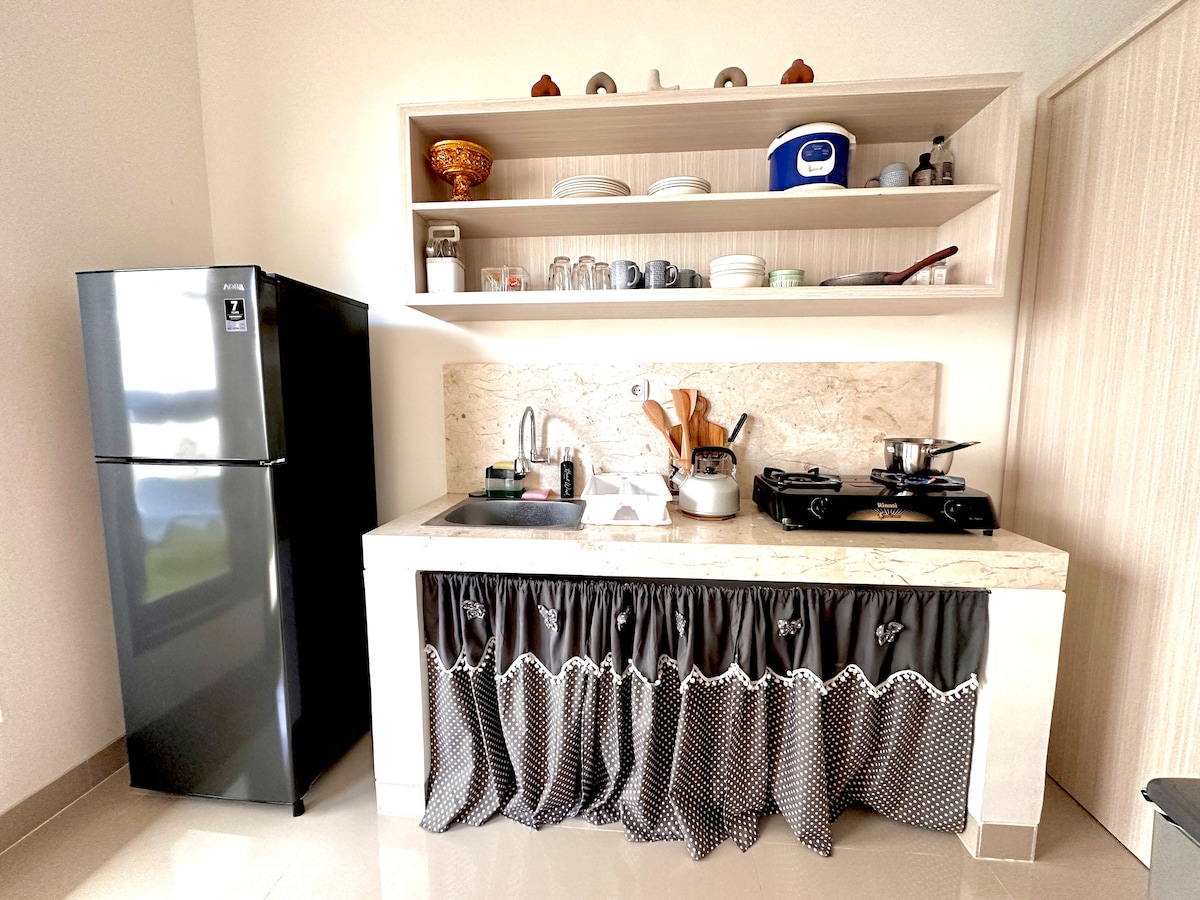 Rekomendasi Kitchen Set Kayu Sederhana Untuk Dapur Lebih Modern - Voyer  Design, image size:1200x900