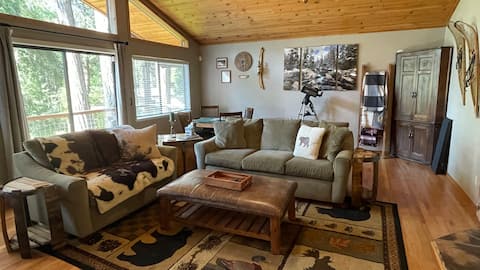 Successful Airbnb property: Relax Mountain Style • 3+ Night Discounts in Calaveras