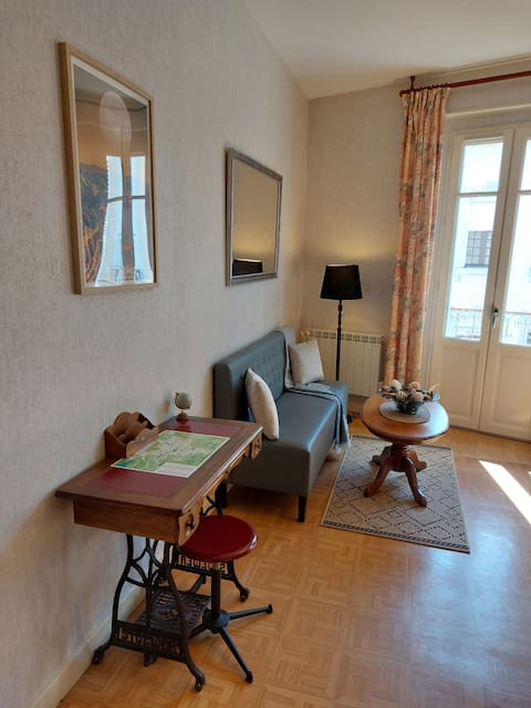 Annonce Airbnb populaire: Charming apartment Lourdes à Lourdes