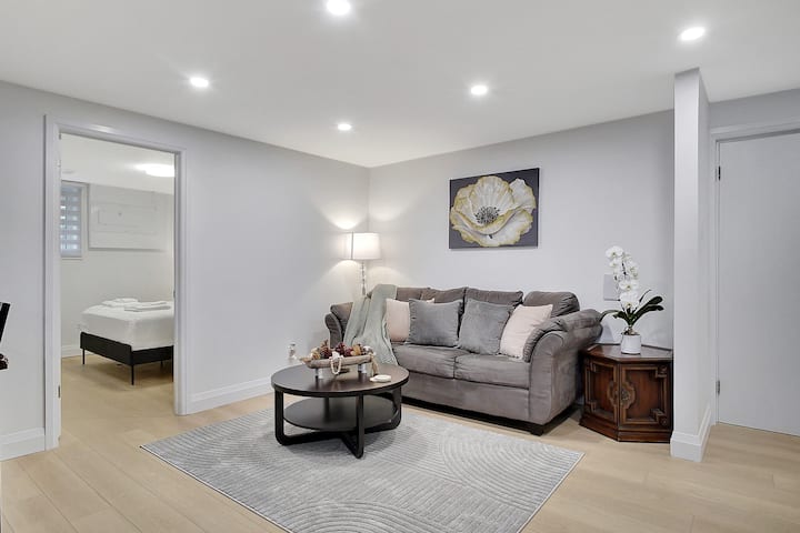 Modern Two Bedroom Apartment In Waterloo - St. Jacobs