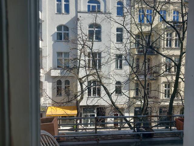 historic Apartment gallery image 4