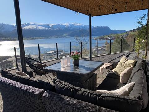 Unique location apartment!