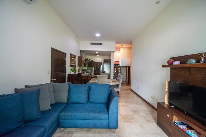 Depa Pb Con Terraza Frente Alberca • 4 Recámaras - Mazatlan
