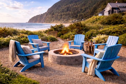 Oceanfront Cottage • Beach Bonfires & Sunset Views