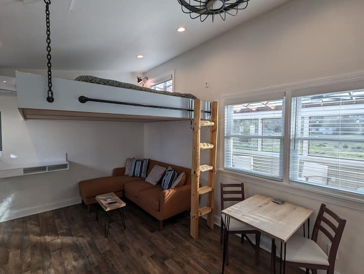 Unique Stay In Cape May: The Coop - Cape May, NJ