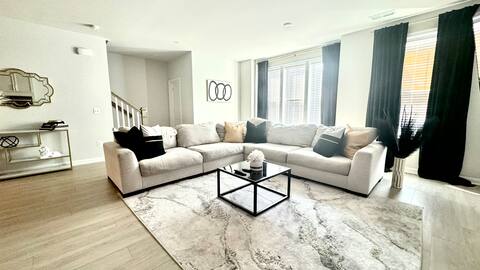 Supercharged 4 Bedroom Upscale Home