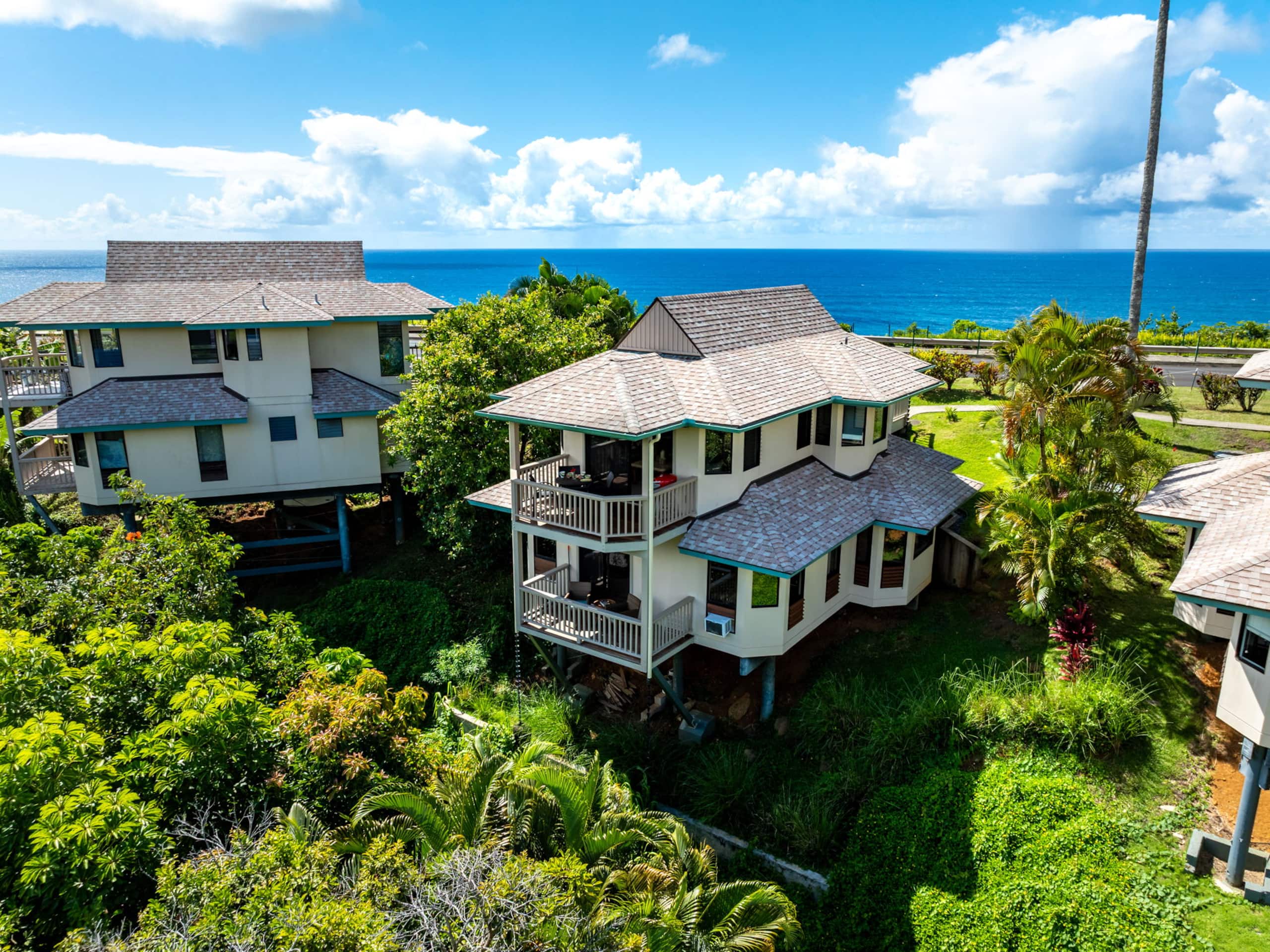 Home in Princeville · ★4.98 · 3 bedrooms · 3 beds · 2.5 baths - Image 58
