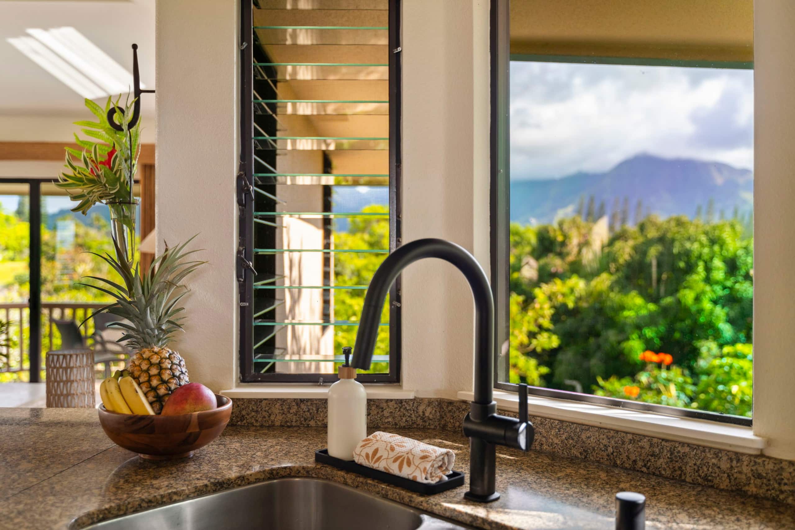 Home in Princeville · ★4.98 · 3 bedrooms · 3 beds · 2.5 baths - Image 13