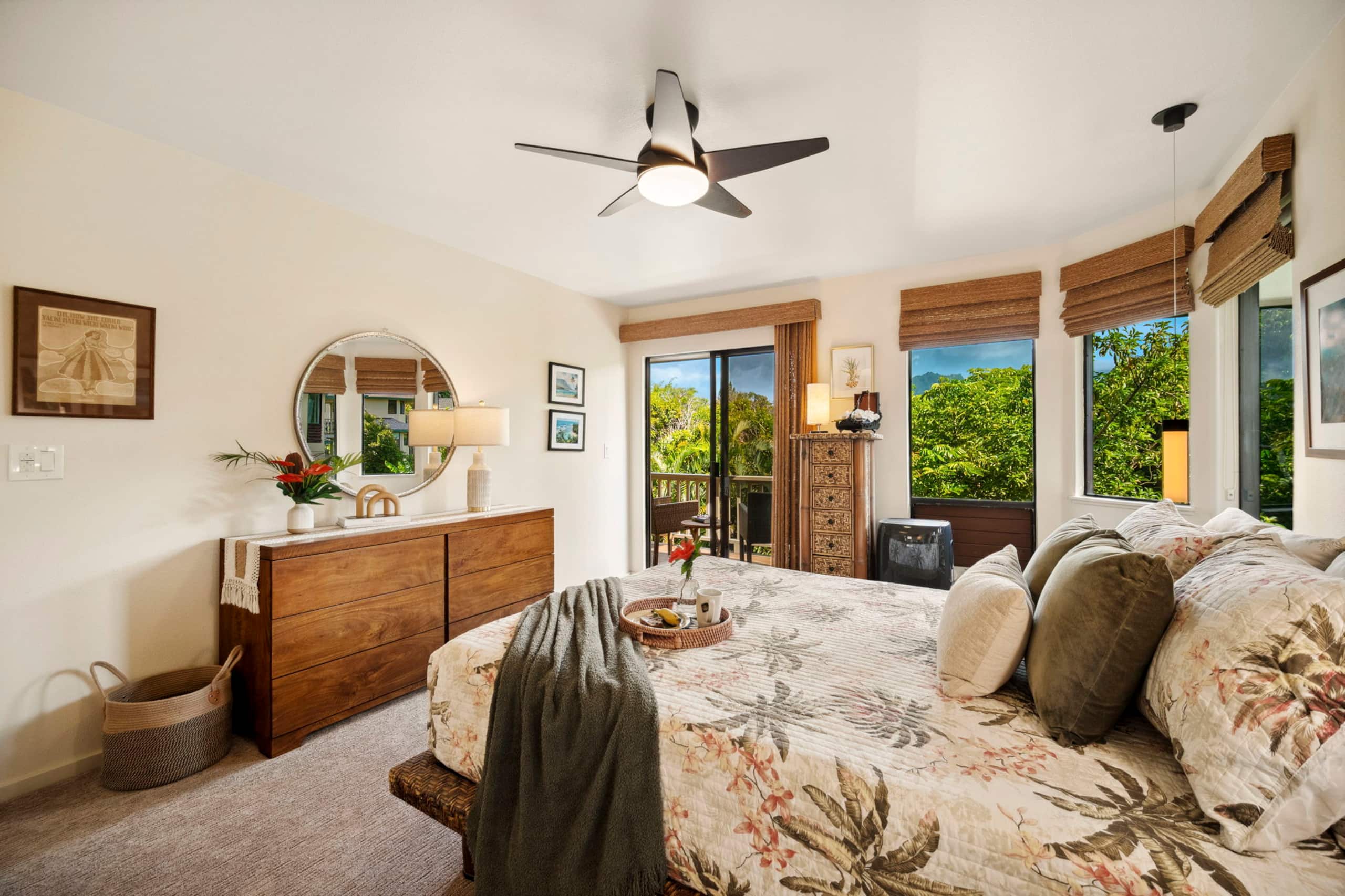 Home in Princeville · ★4.98 · 3 bedrooms · 3 beds · 2.5 baths - Image 23