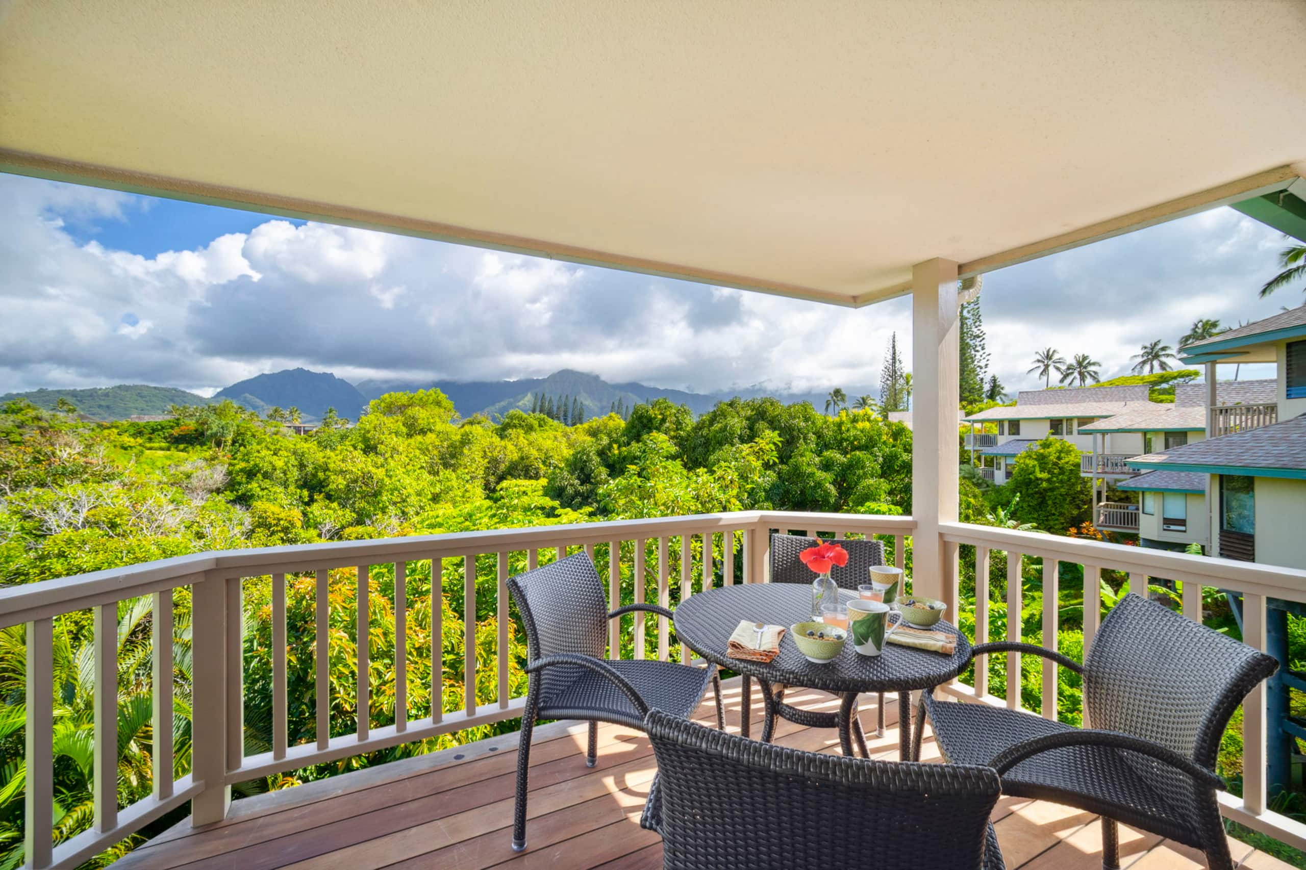 Home in Princeville · ★4.98 · 3 bedrooms · 3 beds · 2.5 baths - Image 19