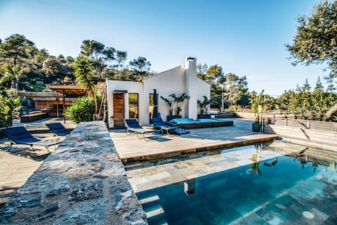 Hidden villa in the forest Nature & absolute peace
