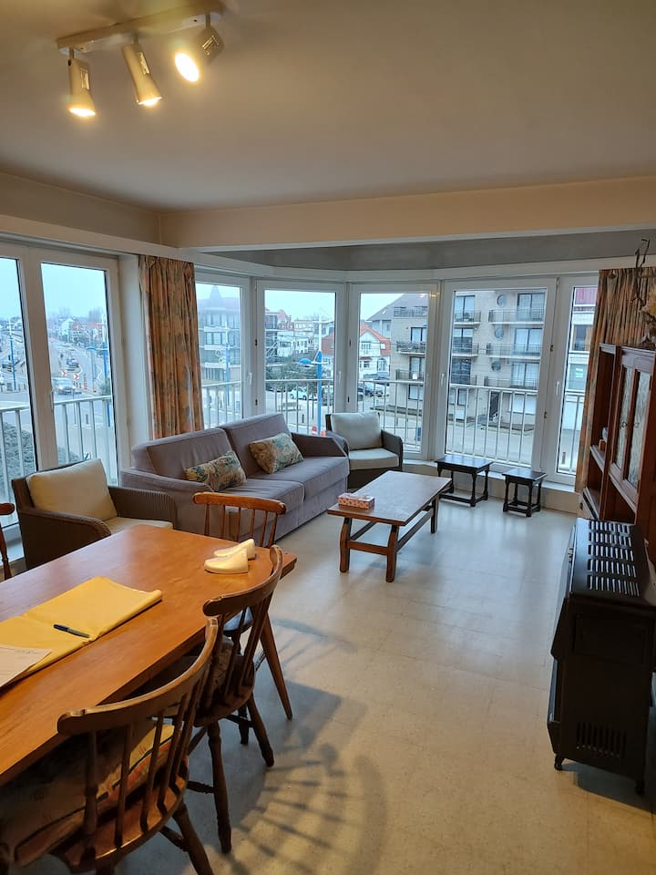 Koksijde Appartement 2 Slaapkamers Vlakbij Zeedijk - Koksijde