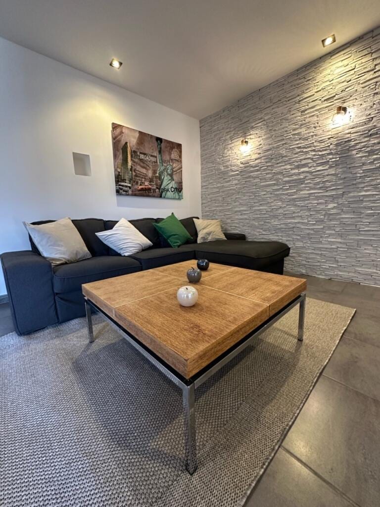 Top Airbnb: Spacious house with large terrace in Aubagne