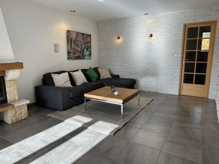 Maison Spacieuse Avec Grande Terrasse - Allauch