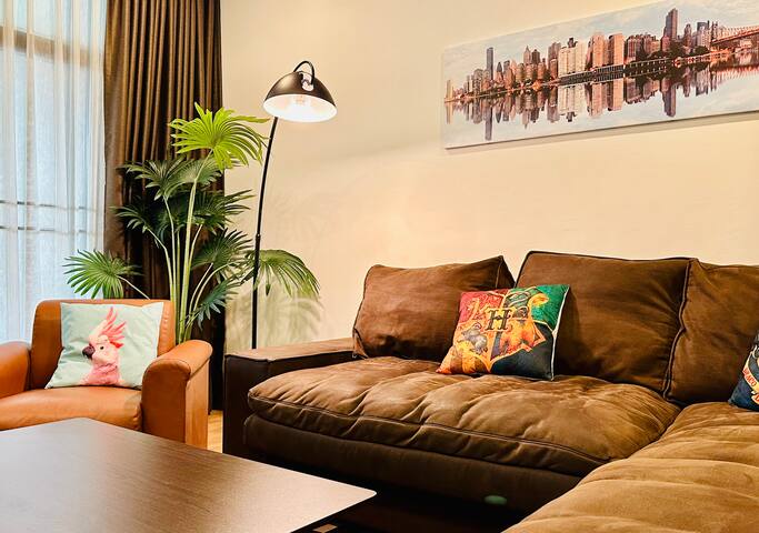 BTS Thonglor｜可住10人｜私人别墅｜4个卧室｜免费停车｜高性价比 gallery image 5