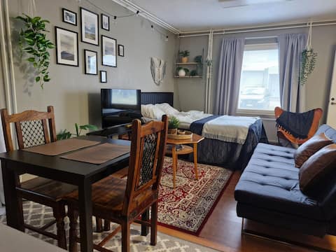 One bedroom apartment with sauna 1.5 km from the highway