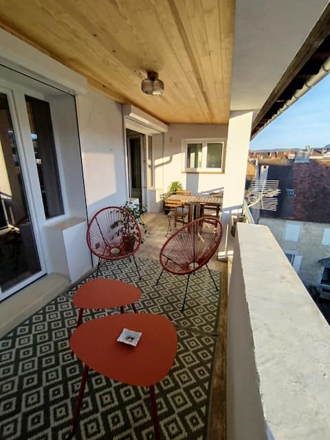 Apartment in the city center 
with terrace