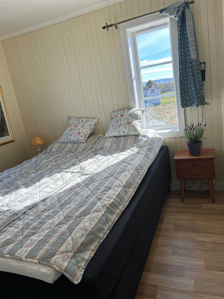 غرفة النوم 1