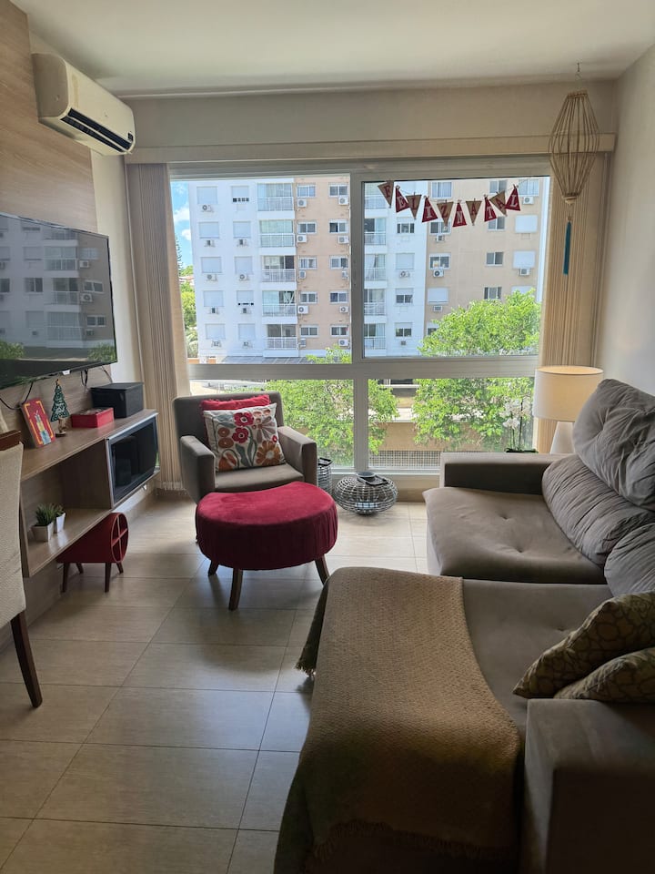 Apto 2dorm C/suite, A 650m Do Consulado Americano - Porto Alegre