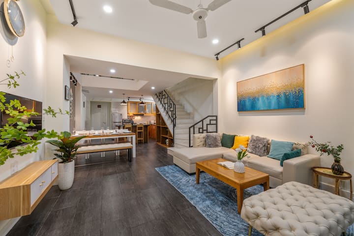 Nc Rustic House • 3 Mins Walk To Beach • Full A/c - ダナン
