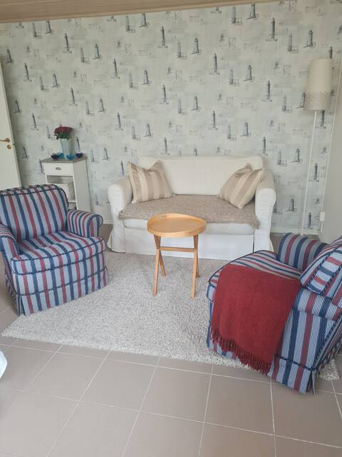 Popular Airbnb listing: Apartment in Kårevik, Rönnäng in Tjörn