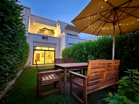 Modern elegant,townhouse