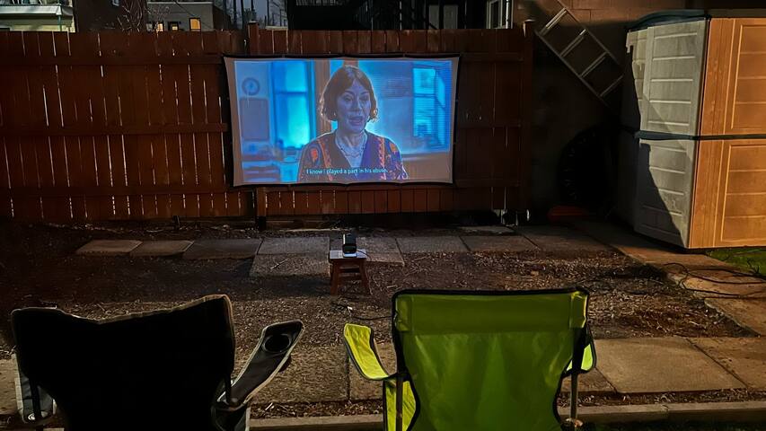 Central Oasis w/ Parking, Backyard, BBQ, Metro gallery image 3