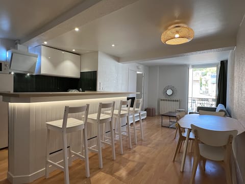 New 3-Piece – Thermes & Volcans