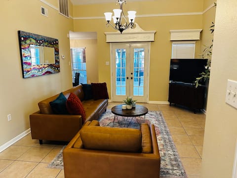 French Quarter Retreat