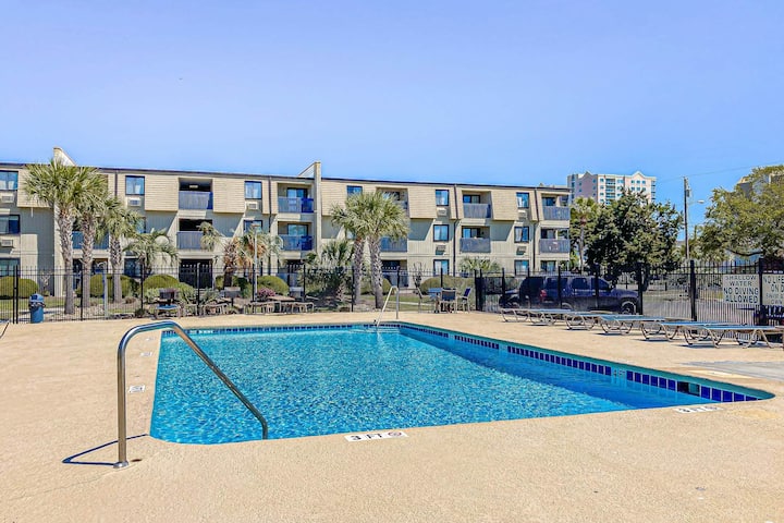 2br With Pool & Patio, 2 Blocks To Crescent Beach - サウス・カロライナ州
