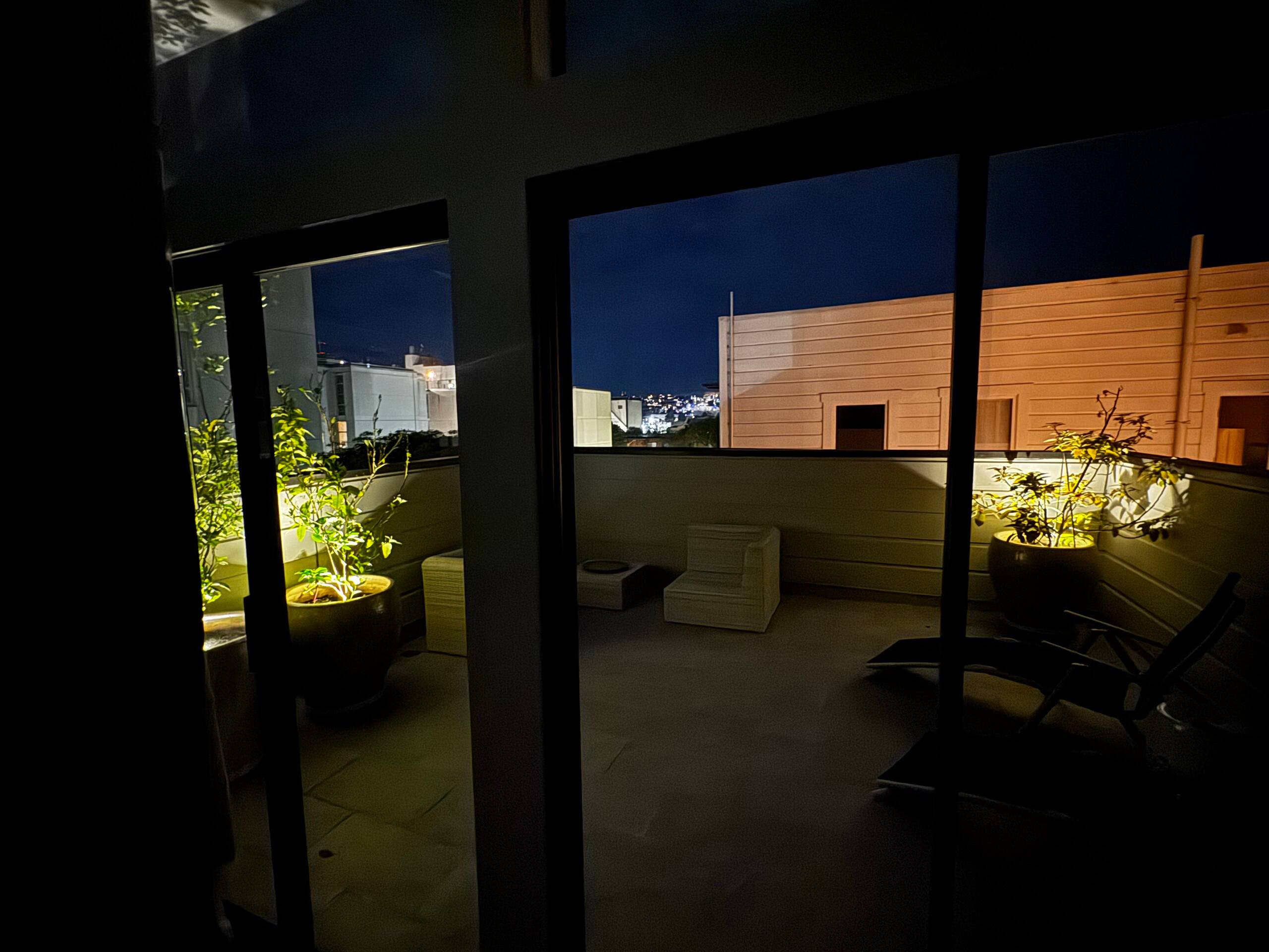 Home in San Francisco · ★4.6 · 4 bedrooms · 4 beds · 3 baths - Image 42
