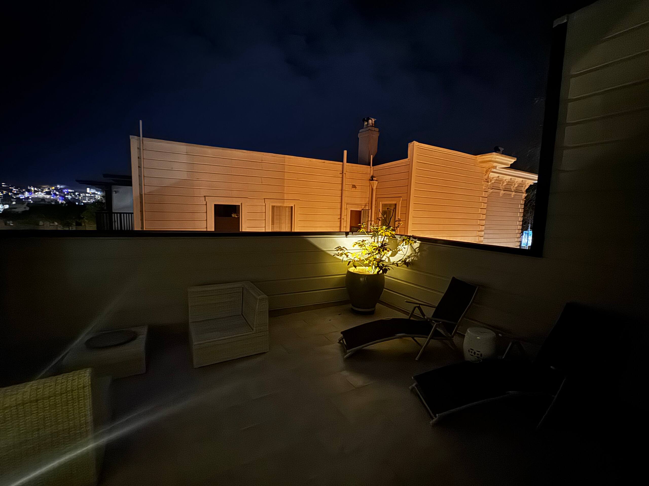 Home in San Francisco · ★4.6 · 4 bedrooms · 4 beds · 3 baths - Image 40