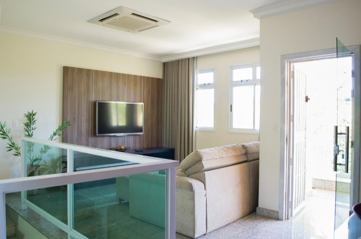 Airbnb em destaque: Rent wonderful house in Pampulha with garage em São Luiz