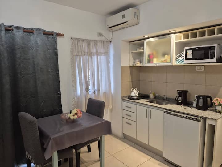 Квартира с 1 спальней в Flores